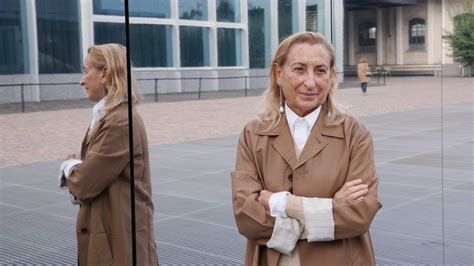 minucci prada 10 cose che non.sai|miuccia prada vita.